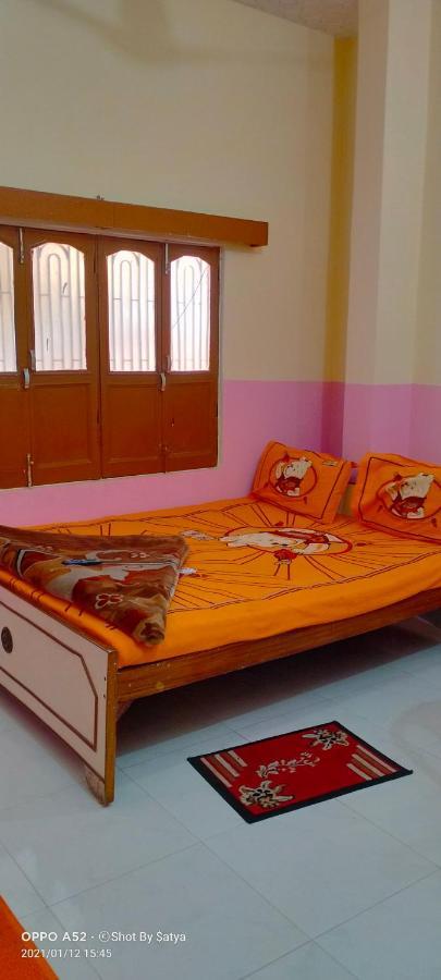 Luxmi Palace Homestay Varanasi
